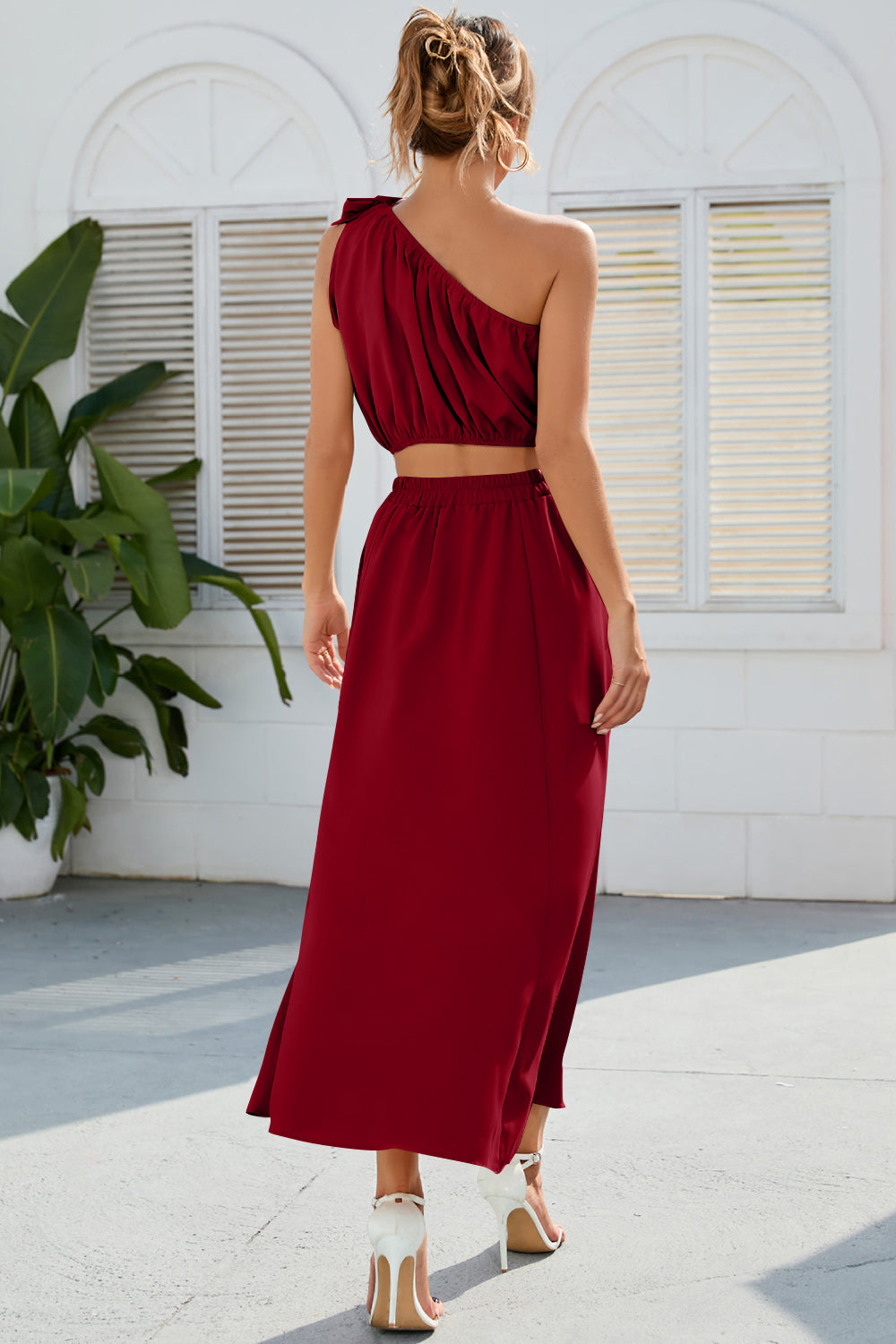 Set - One Shoulder Top and Slit Skirt