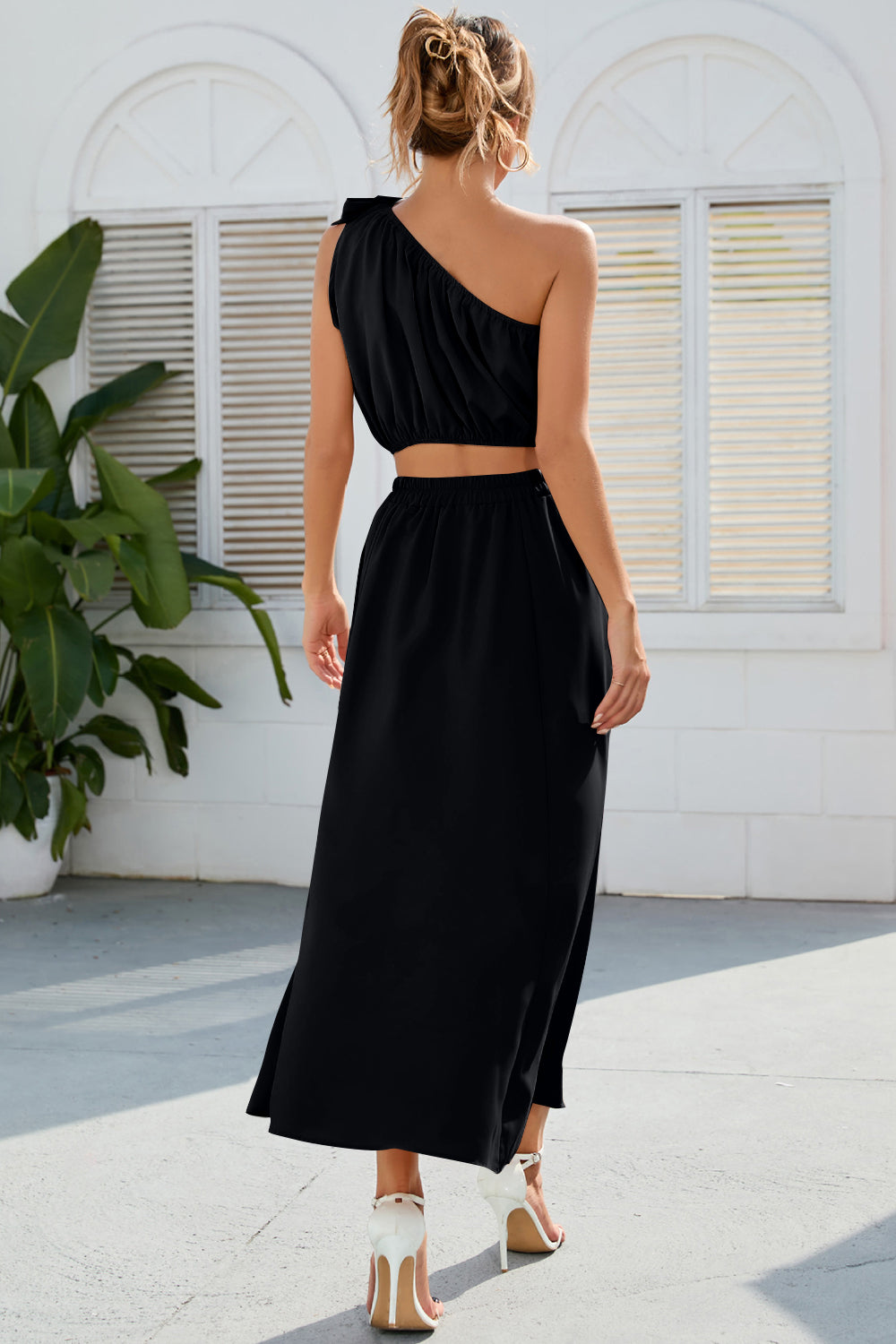 Set - One Shoulder Top and Slit Skirt